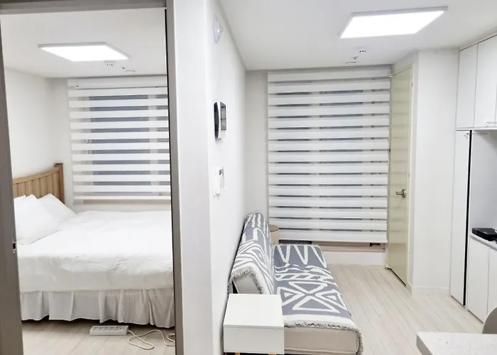 The Hideout - One Bedroom In Seoul- 2min From Subway Appartamento Seul