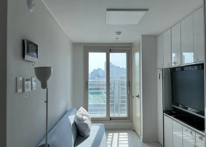 Appartamento The Hideout - One Bedroom In Seoul- 2min From Subway *